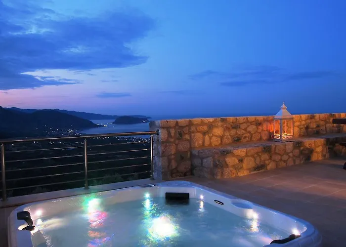 Foutia Nest * Monemvasía