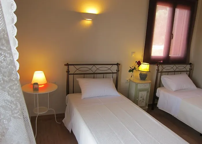 Foutia Nest Monemvasia