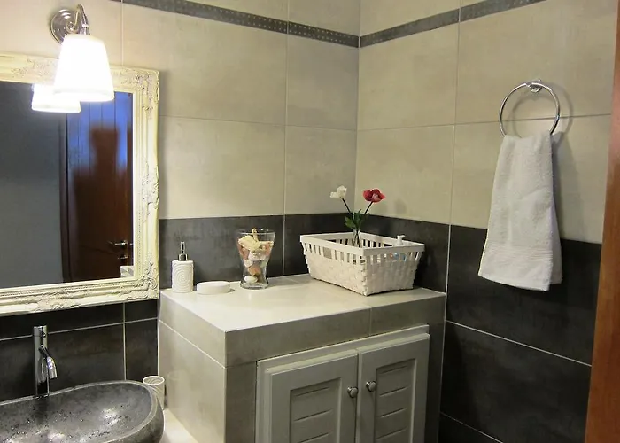 Foutia Nest Monemvasía