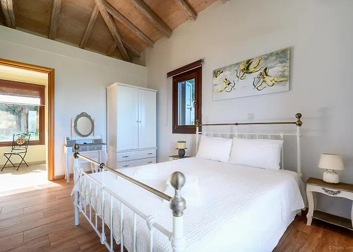 Foutia Nest Monemvasia